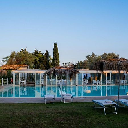Valle Di Mare Country Resort Фонтане-Б'янке Екстер'єр фото