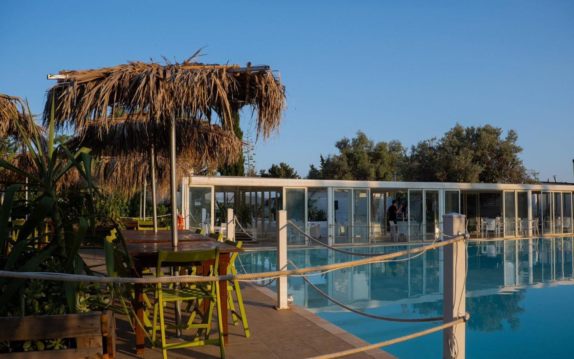 Valle Di Mare Country Resort Фонтане-Б'янке Екстер'єр фото